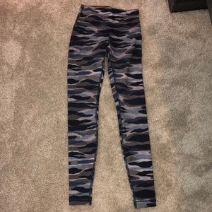 RARE BLUE CAMO LULU LEGGINGS